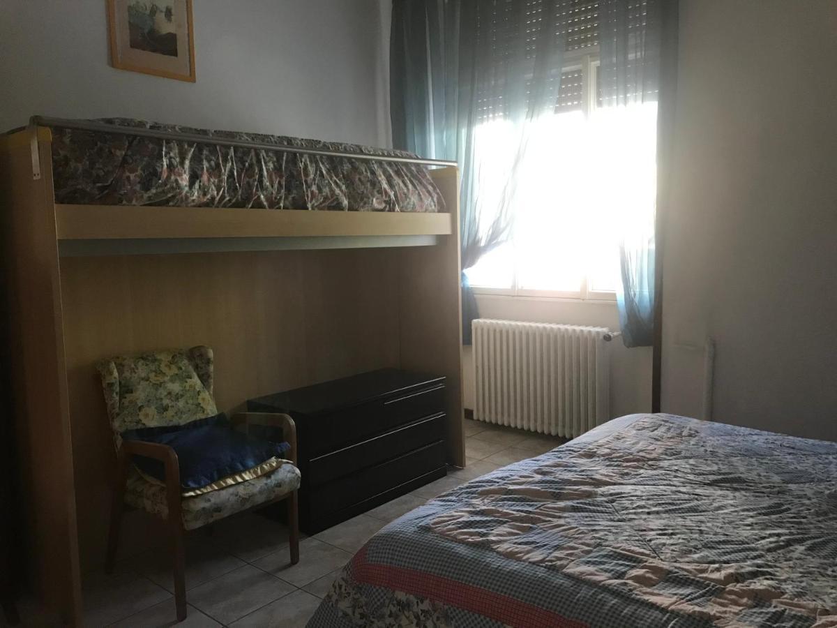B&B " Guzzi - Inn " Mandello del Lario Zewnętrze zdjęcie
